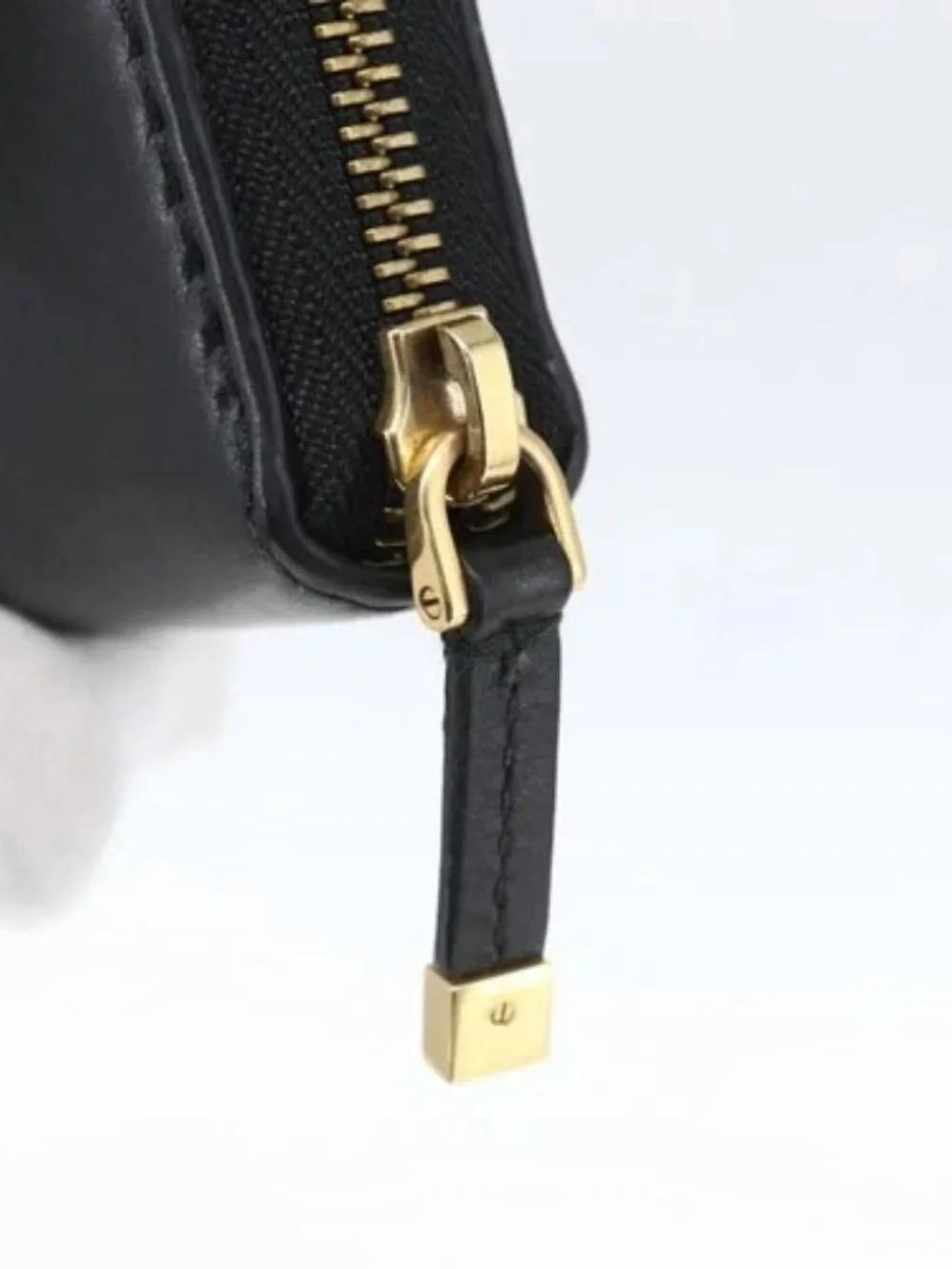 Christian Dior Round Long Wallet Leather Black Gold Auth am10801